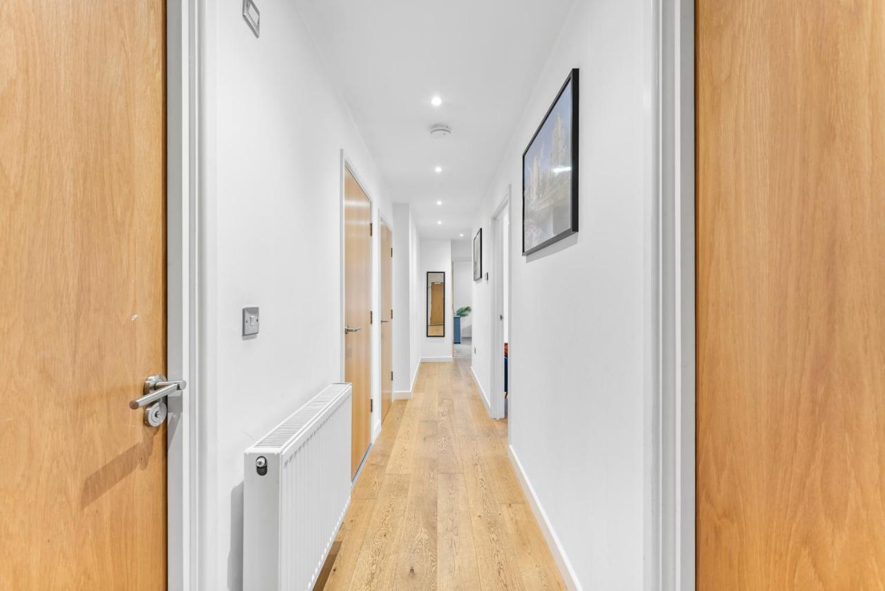 The Exquisite Gem Of Canterbury - Huge Balcony Apartman Kültér fotó