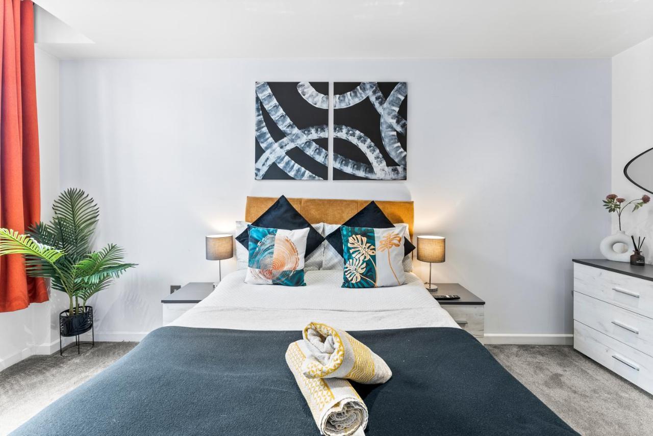 The Exquisite Gem Of Canterbury - Huge Balcony Apartman Kültér fotó